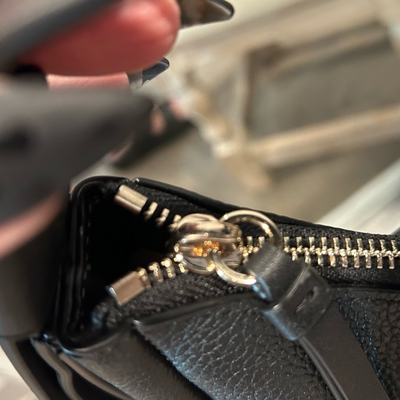 NWT KATE SPADE SMILE Large Shoulder Bag in Black!! Never used!! - Picture 11 of 15